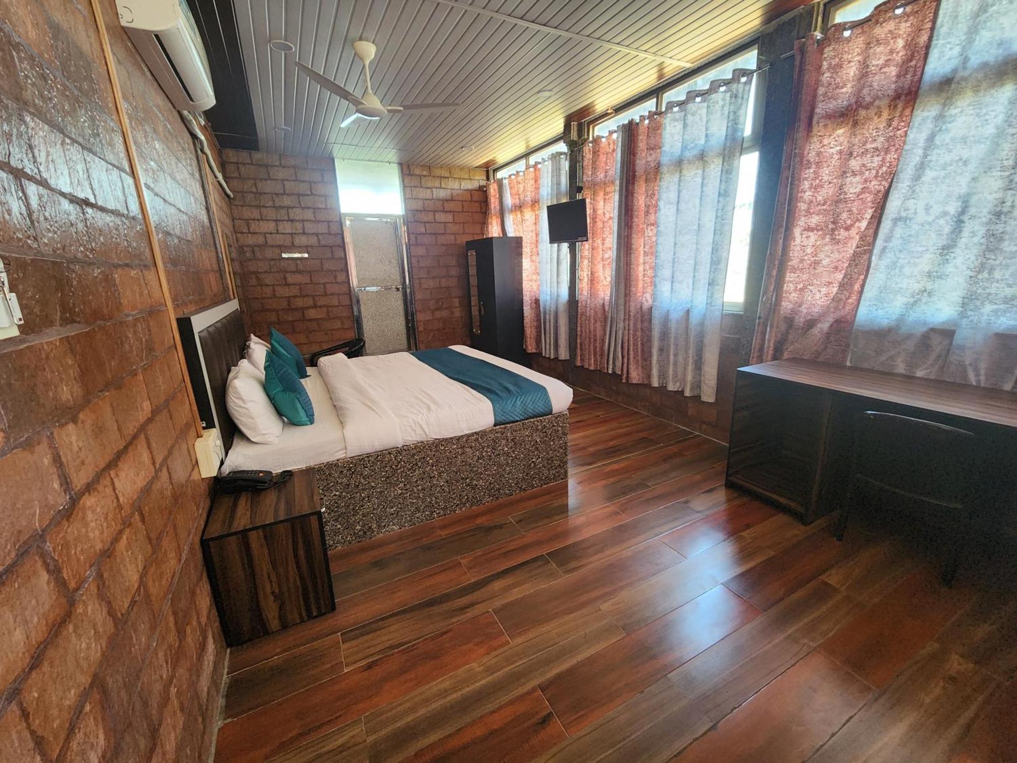 Shri Shiv Villa Resort By Bd Hospitality Sasan Gir Ngoại thất bức ảnh