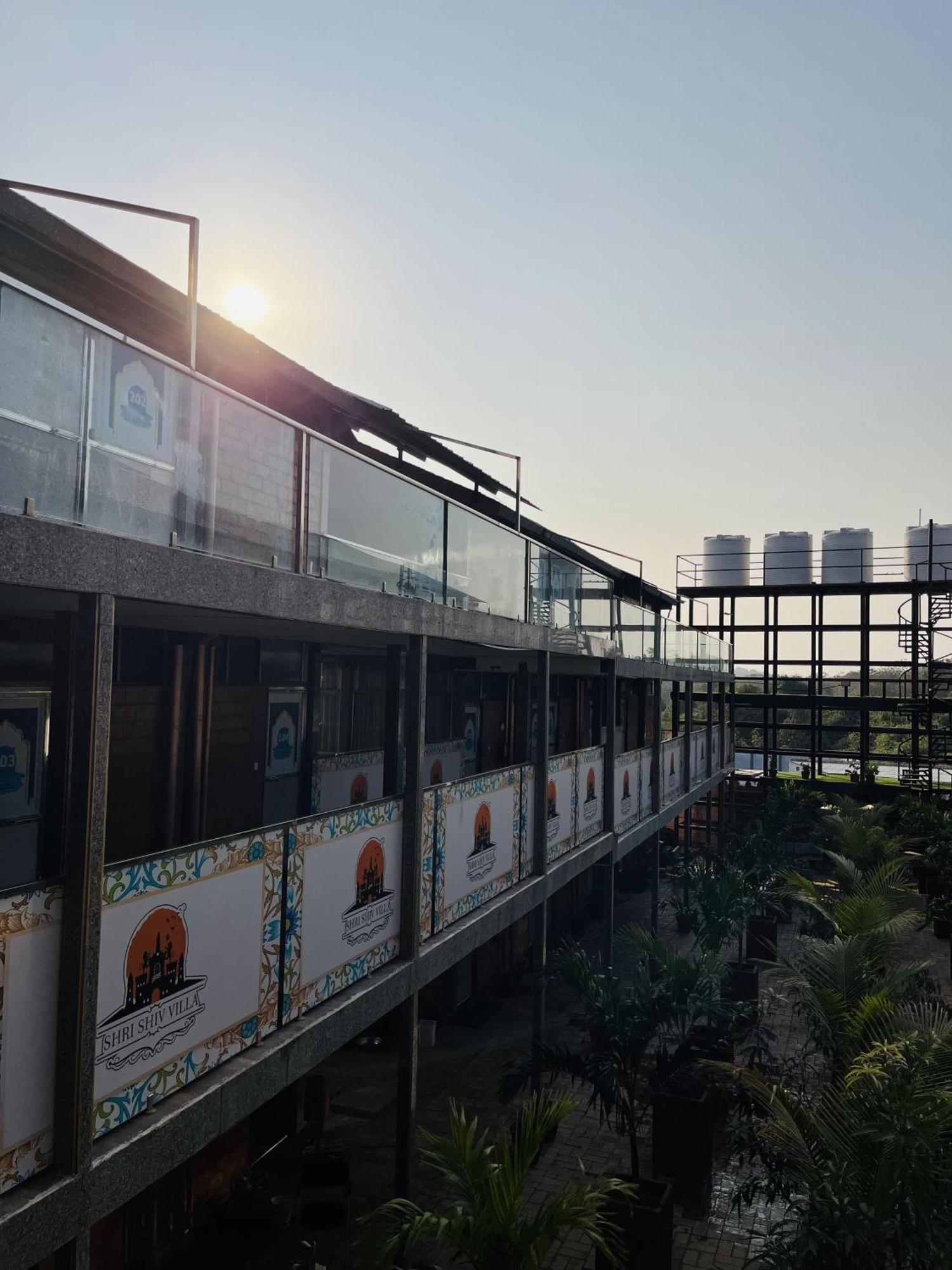Shri Shiv Villa Resort By Bd Hospitality Sasan Gir Ngoại thất bức ảnh