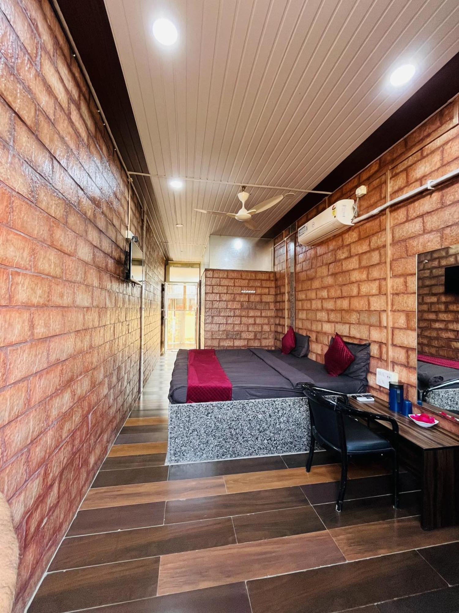 Shri Shiv Villa Resort By Bd Hospitality Sasan Gir Ngoại thất bức ảnh